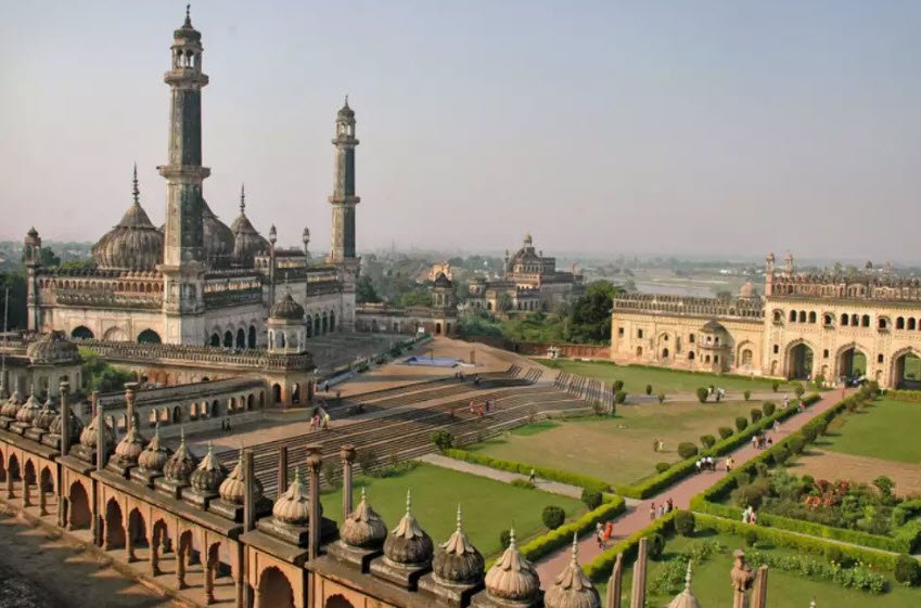 Bara Imambara, Lucknow, Uttar Pradesh - Vushii.com Bara Imambara, Lucknow, Uttar Pradesh - Vushii.com